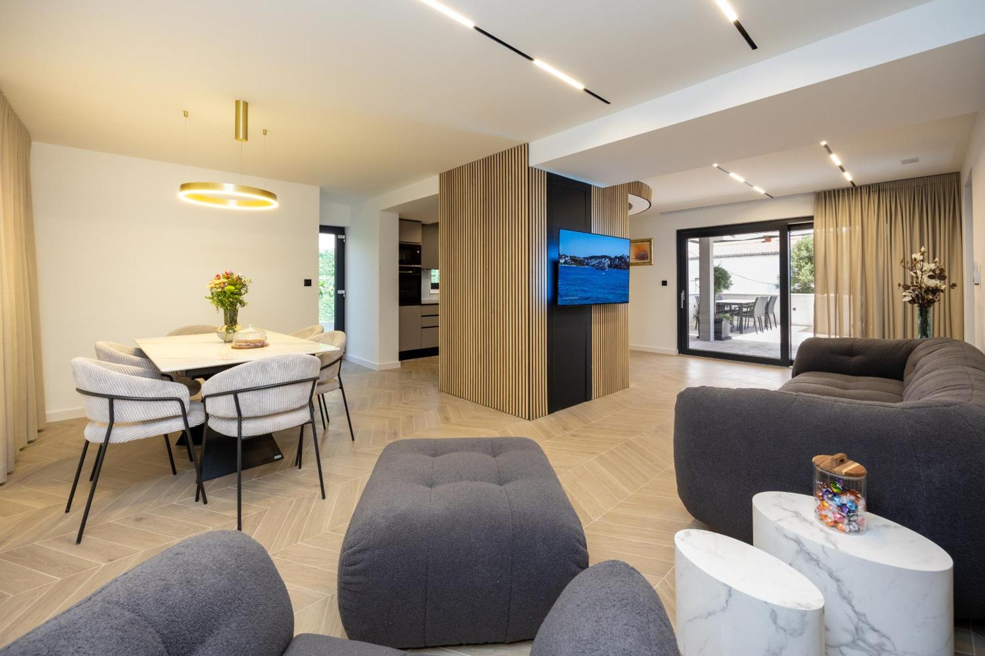 טרוגיר Villa Roma Sauna And Hydrotherapy Pool מראה חיצוני תמונה